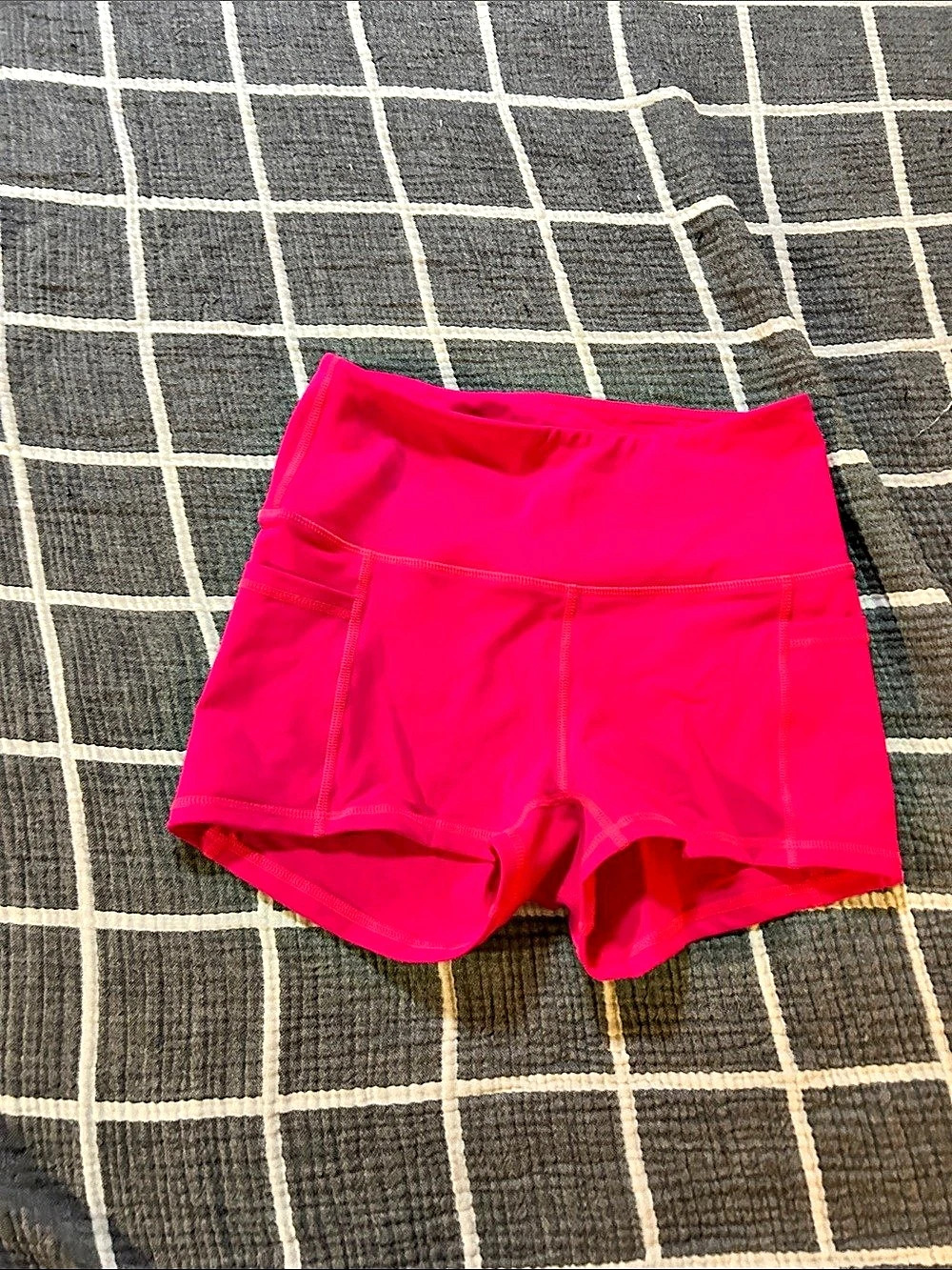 Buffbunny Athletic Shorts in Pink Size Medium Like New